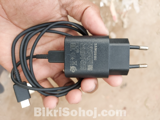 25w Samsung used,  price fixed